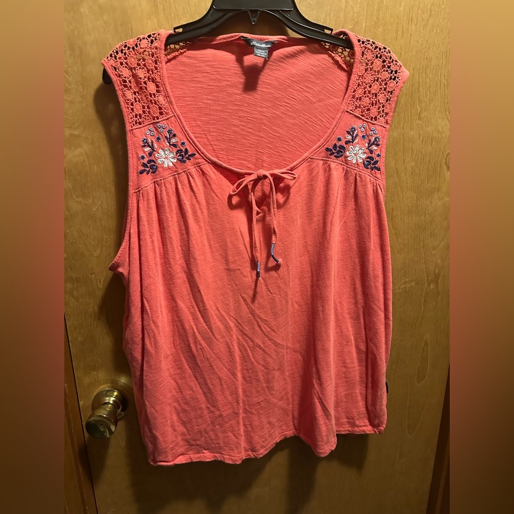 Eddie Bauer Coral Sleeveless Blouse with Embroidery XXL